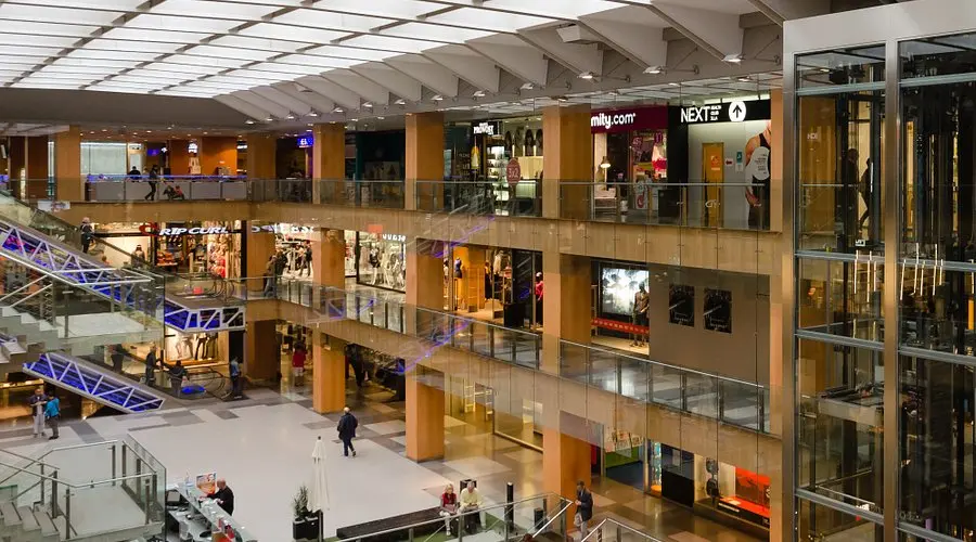 Illa Carlemany interior