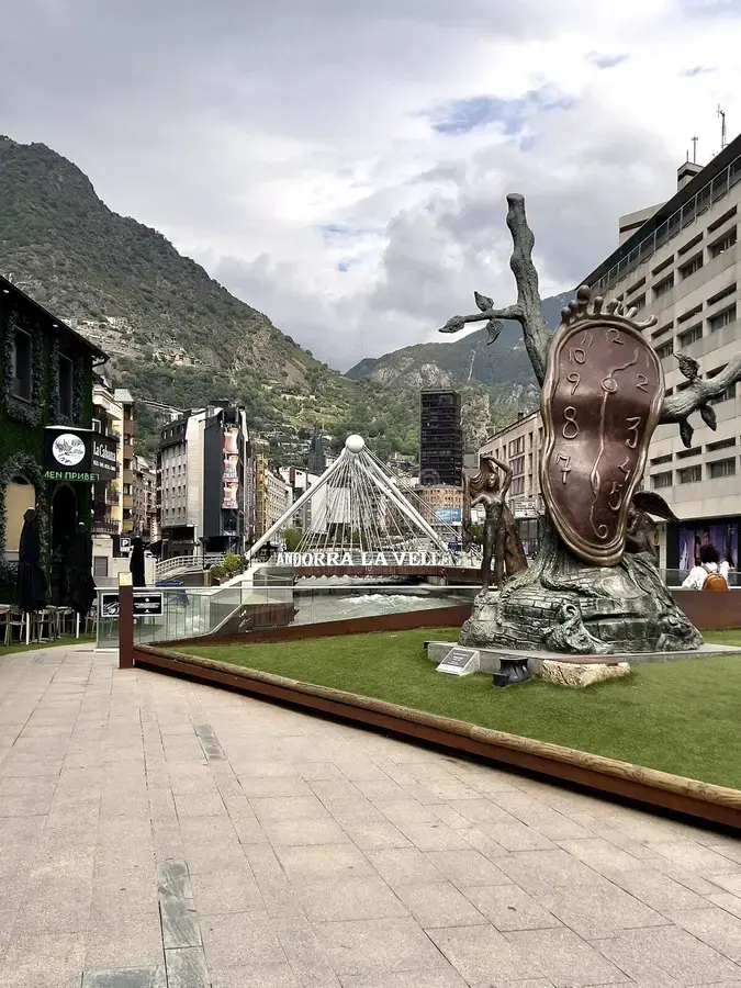 Reloj de Dalí - Noblesse du Temps