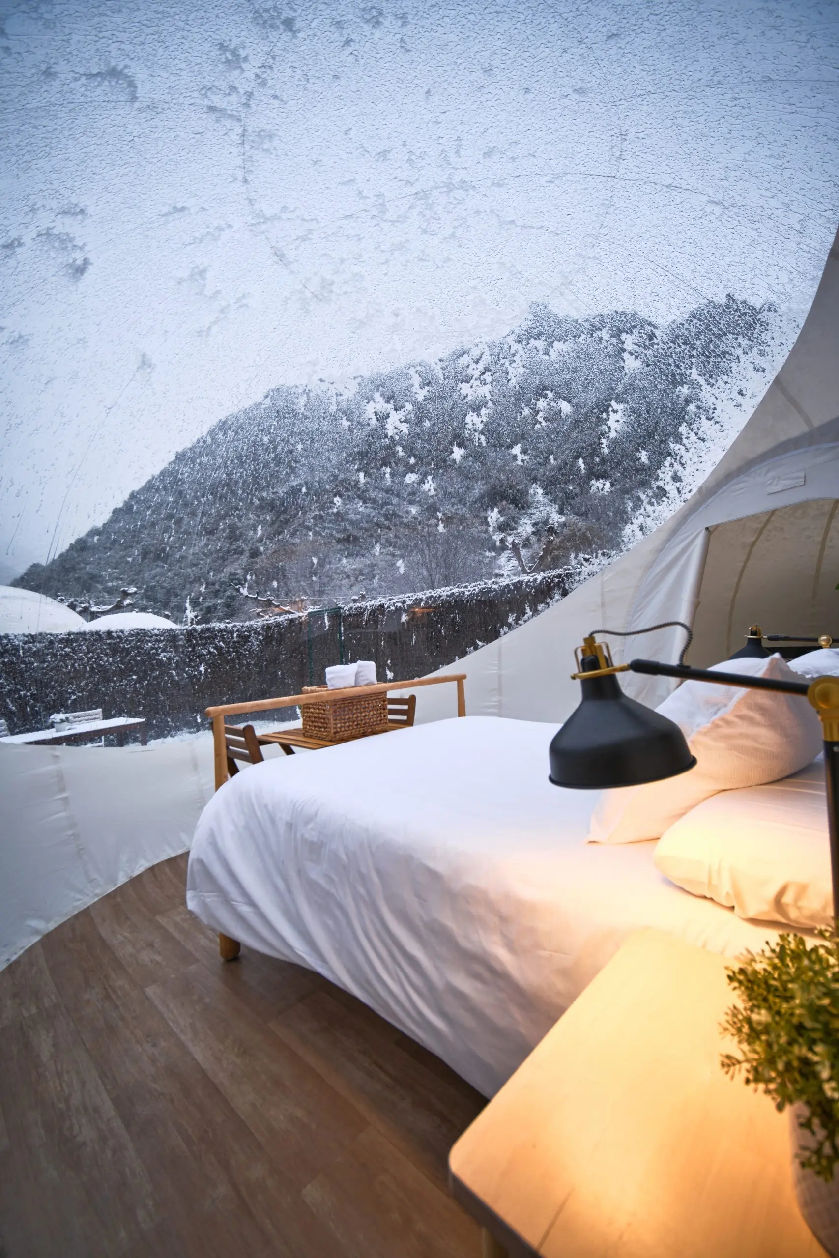 Hotel Burbuja Andorra en invierno