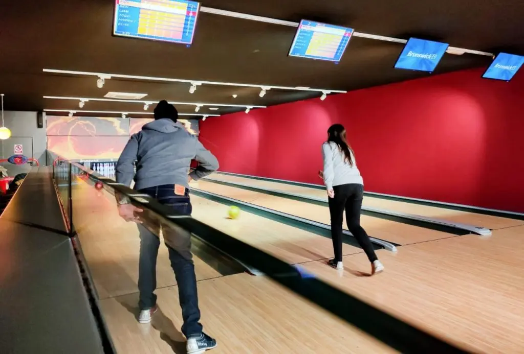Pistas de bowling en Club Energy Escaldes