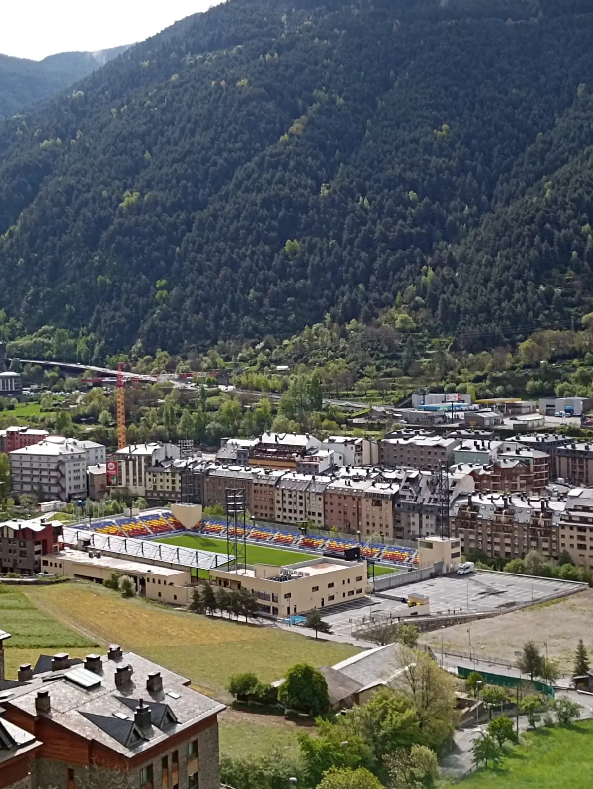 Nuevo estadio de la FAF desde lejos