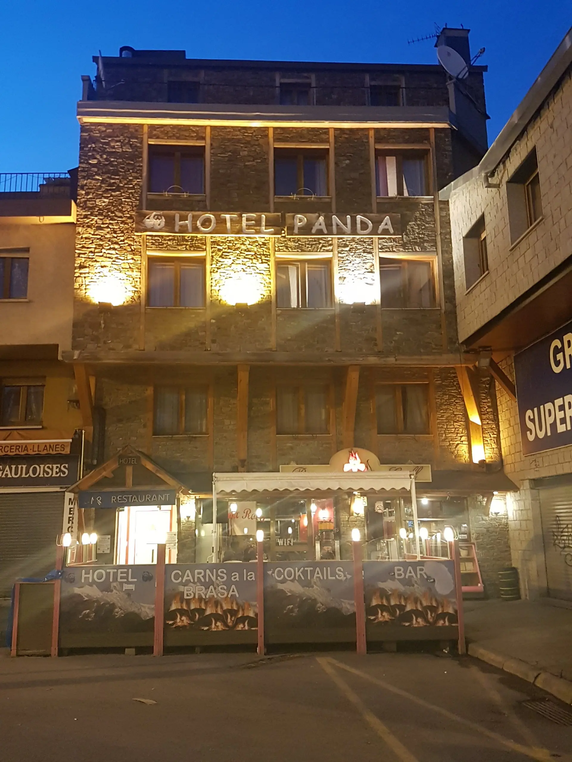 Hotel Panda au Pas de la Case, centre-ville, bon rapport qualité-prix