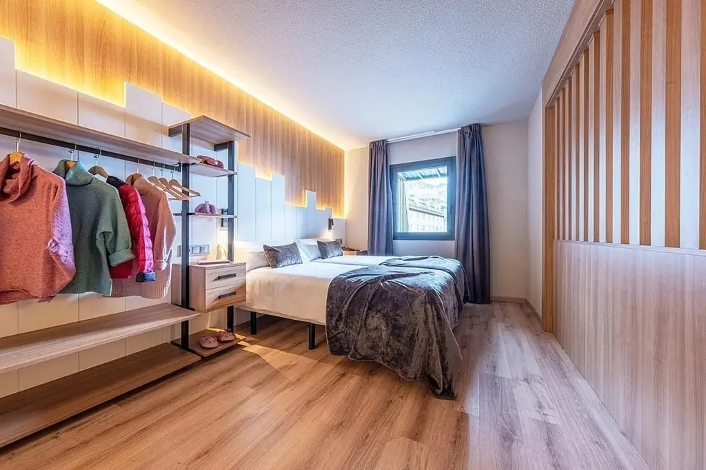 Hotel Sporting au Pas de la Case avec parking propre