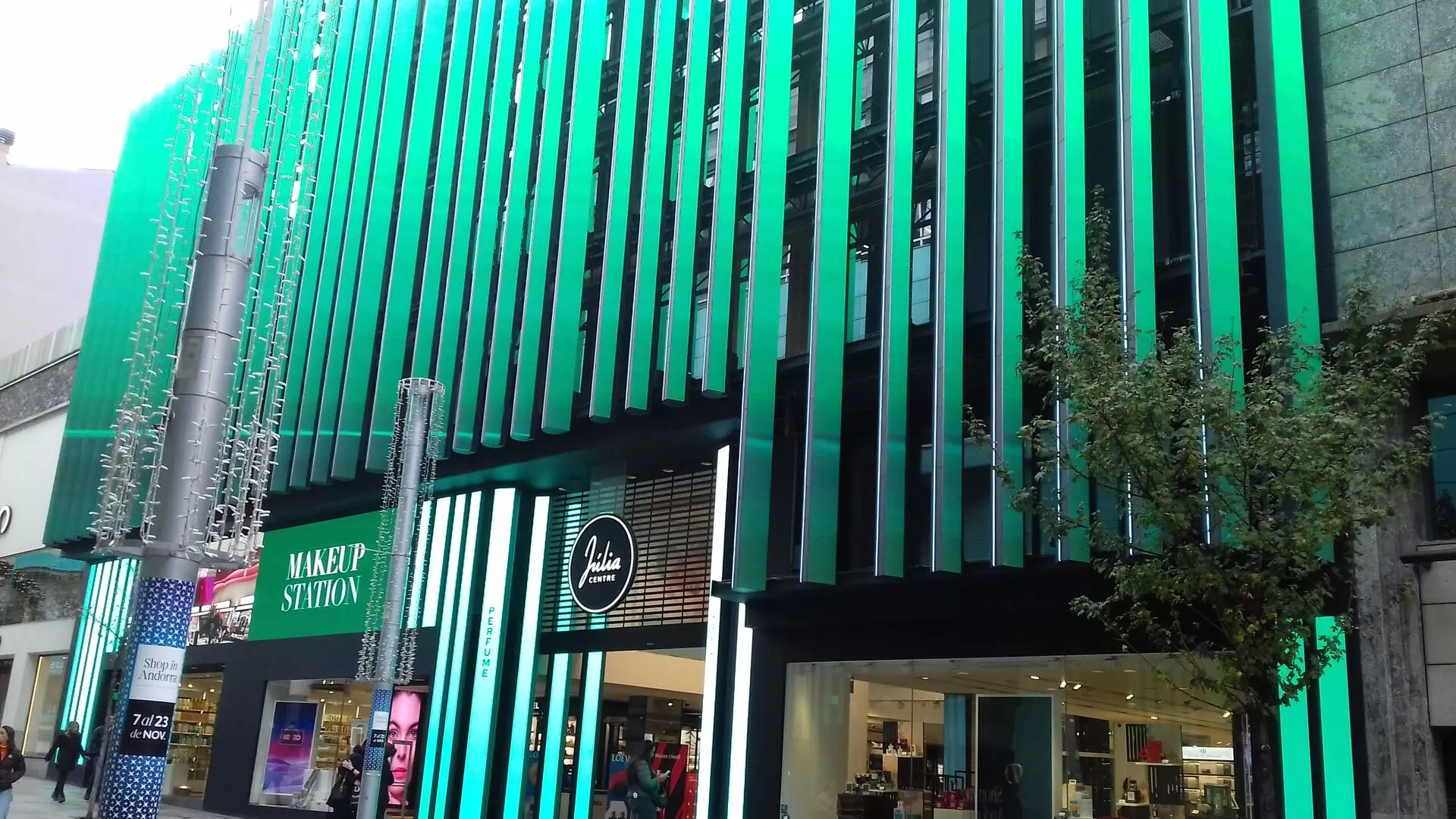 Perfumería Julia en Avenida Meritxell, Andorra