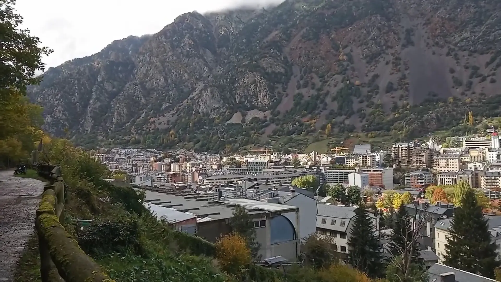 Vues de la vallée depuis le Rec del Obac