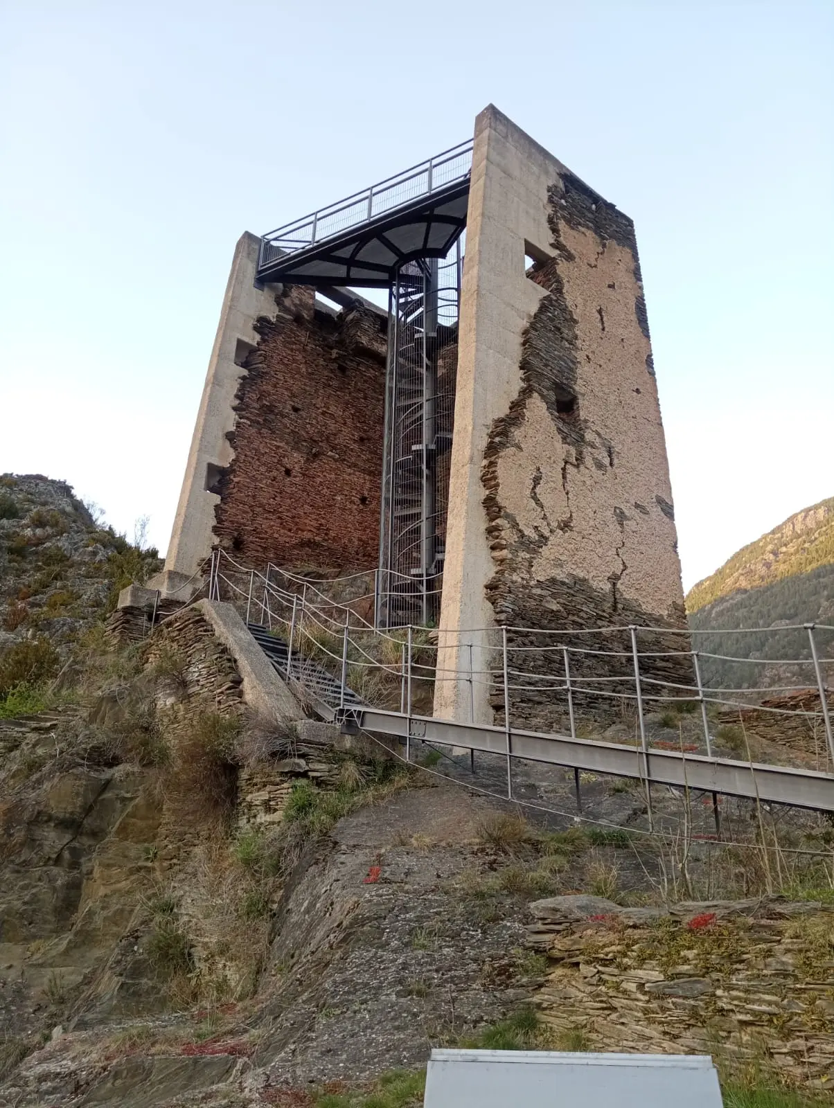 Torre dels moros de Les Bons