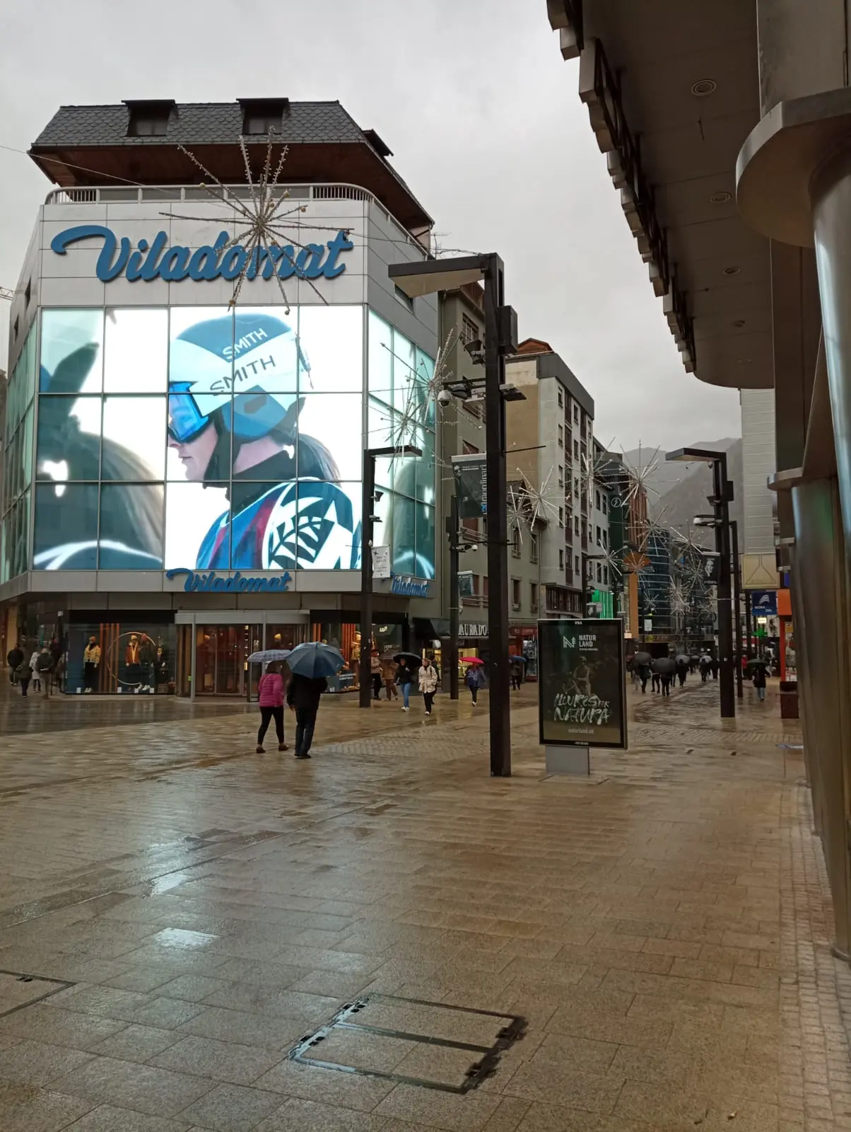 Viladomat - Material de esquí y montaña en Andorra